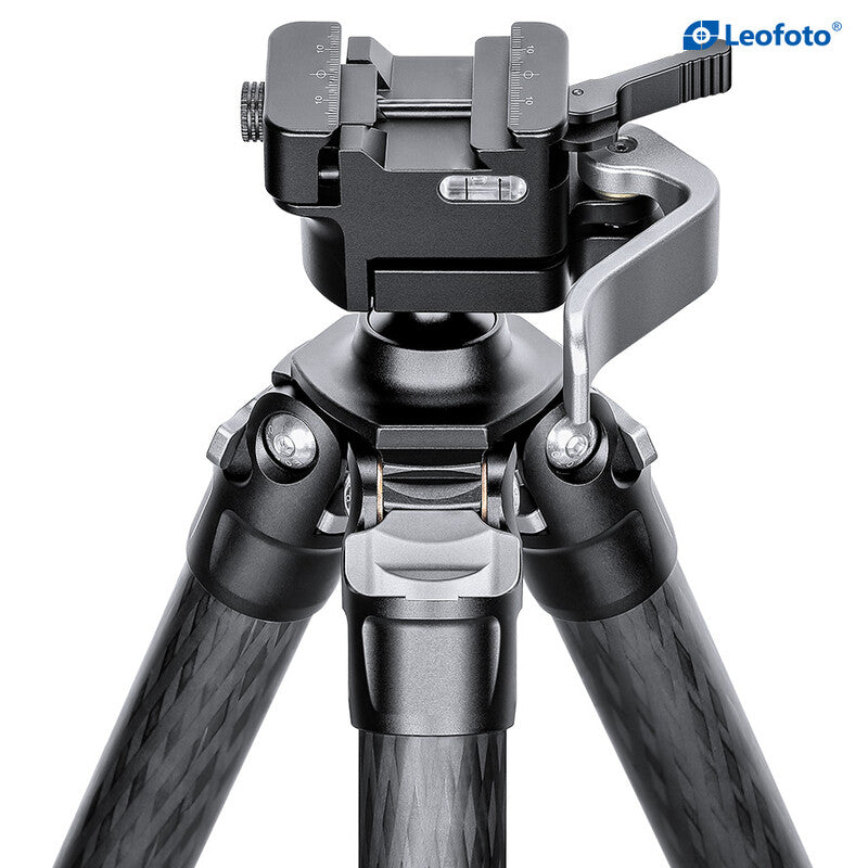Leofoto Carbon-Dreibeinstativ SA-324CL und Gewehraufnahme MA-30L