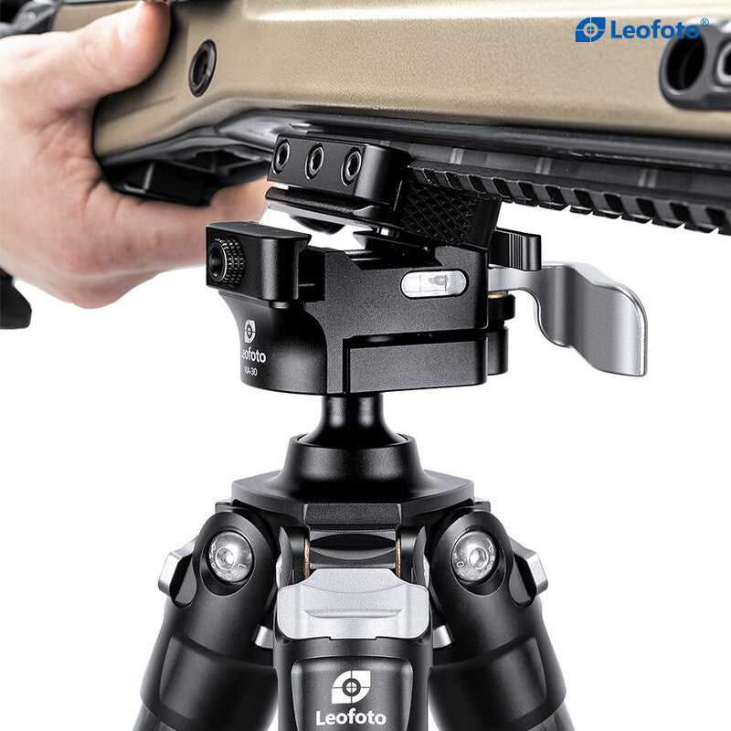 Leofoto Carbon-Dreibeinstativ SA-324CL und Gewehraufnahme MA-30L