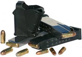 Maglula Universal Pistol Magazine Loader - Schnellladehilfe